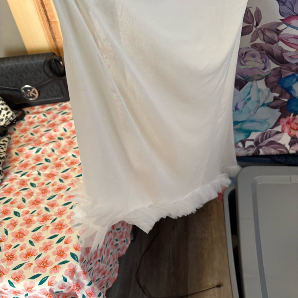 Sheer Ivory Bridal Robe with Ruffle Cuffs - Picture 4 of 4
